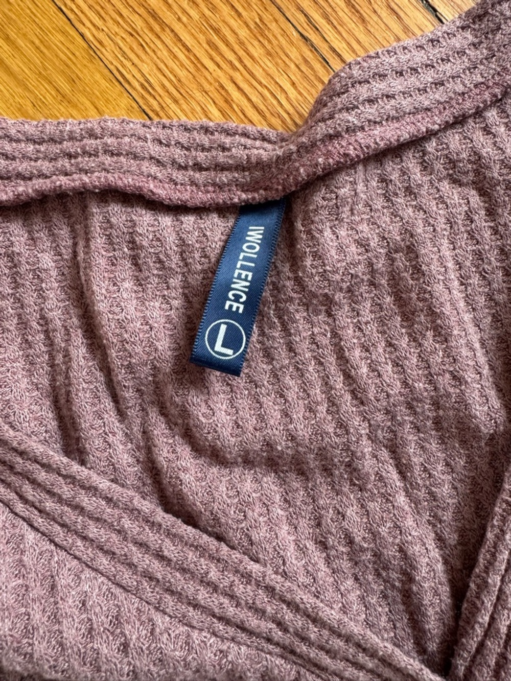 Mauve Button-Front Waffle Knit Top with Front Tie - Picture 4 of 10